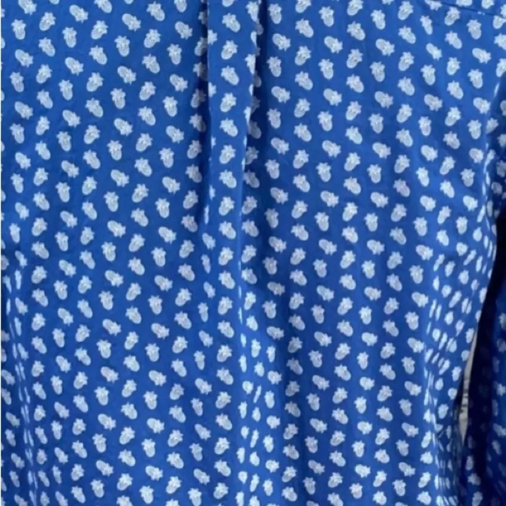 New with tags American eagle, seriously soft, pineapple print shirt, size large - Picture 3 of 5